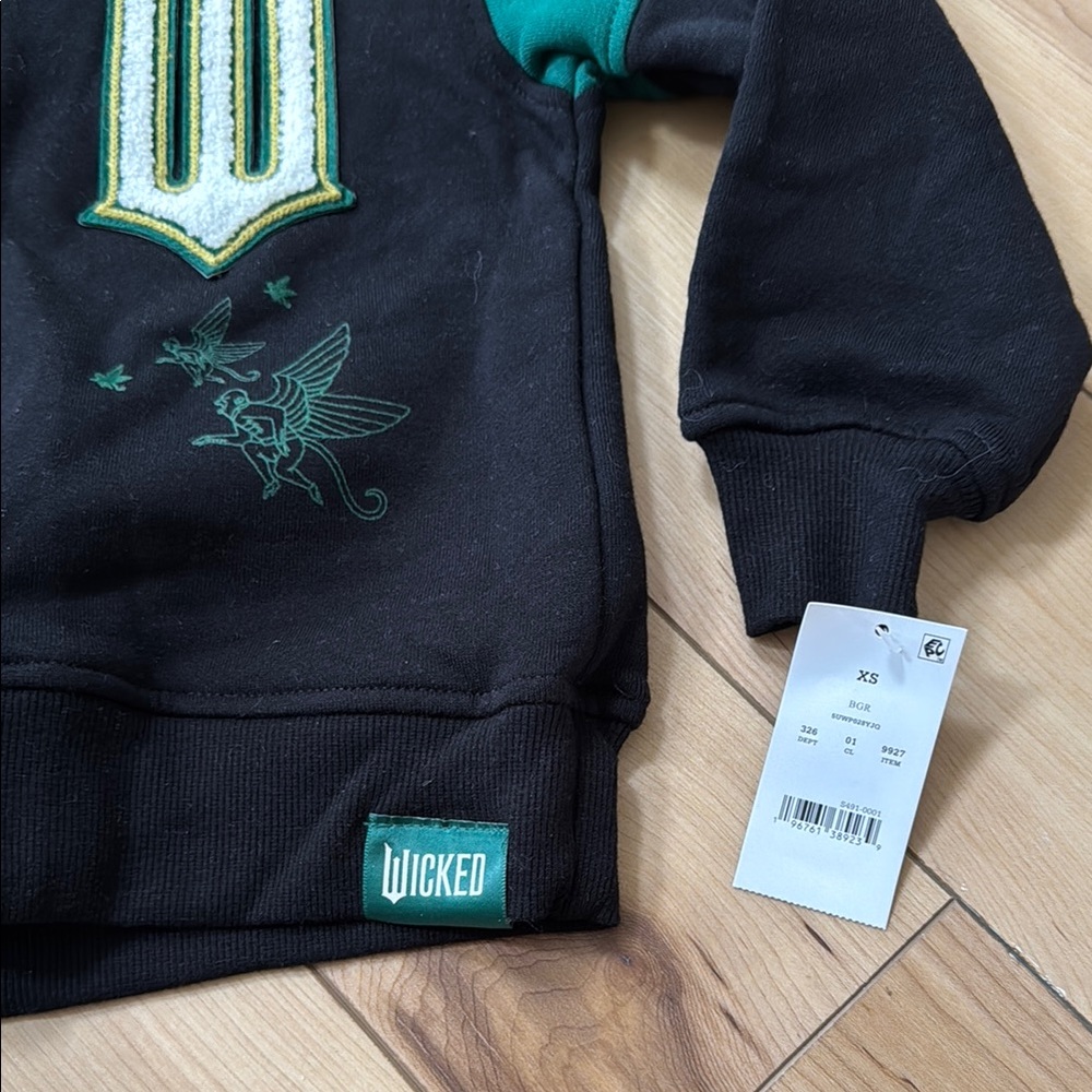 Wicked Unisex Black and Green Graphic Sweatshirt with Sporty Design NWT - Picture 3 of 7